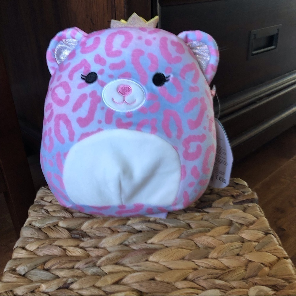 Squishmallows Brandi the pink leopard 8”